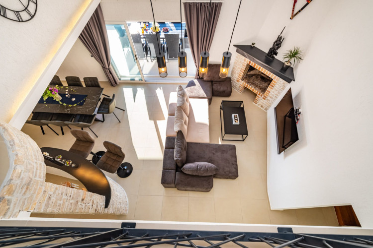 Villa Ava